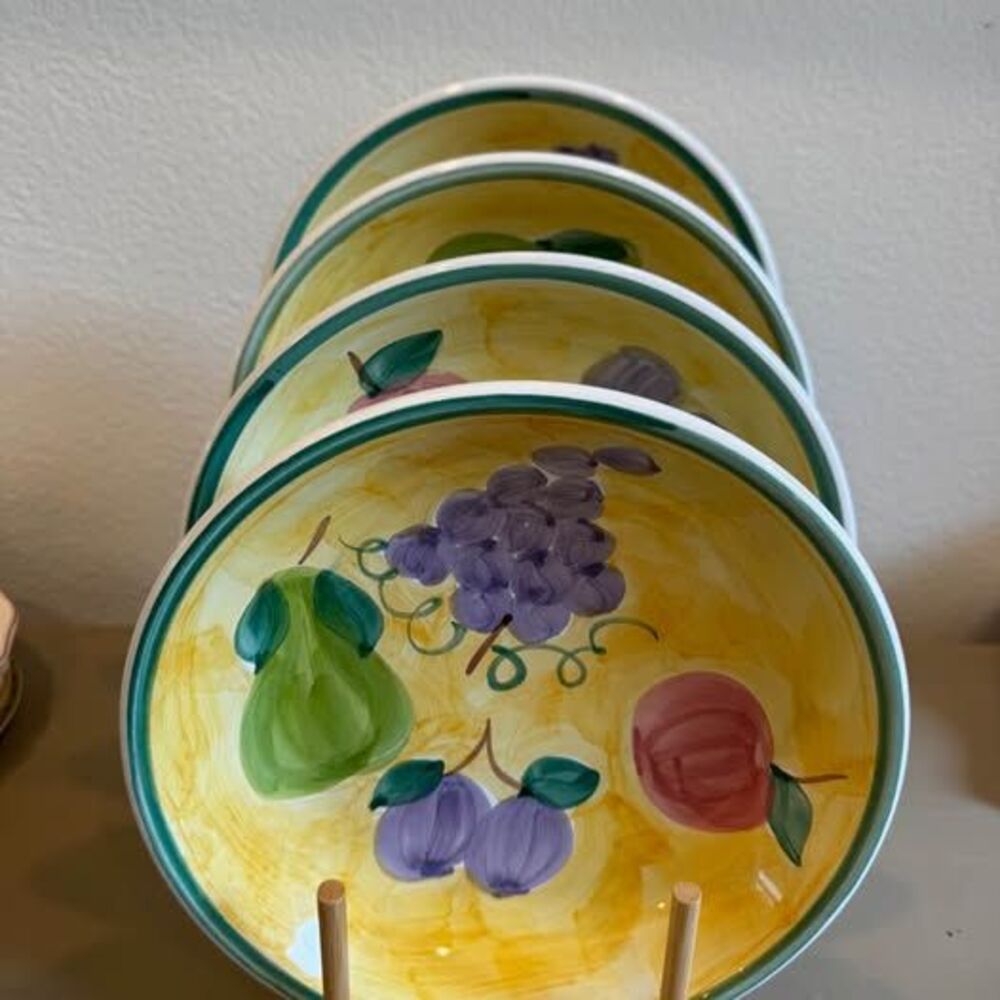 Set of 4 Soup/Salad Bowls Caleca FRUTTA Fruits Pattern Hand Painted Italy 8 1/2"